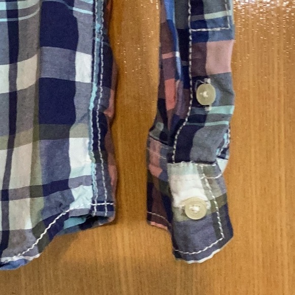 Carters boys 3T Oxford button long sleeve dress shirt. - Picture 2 of 4